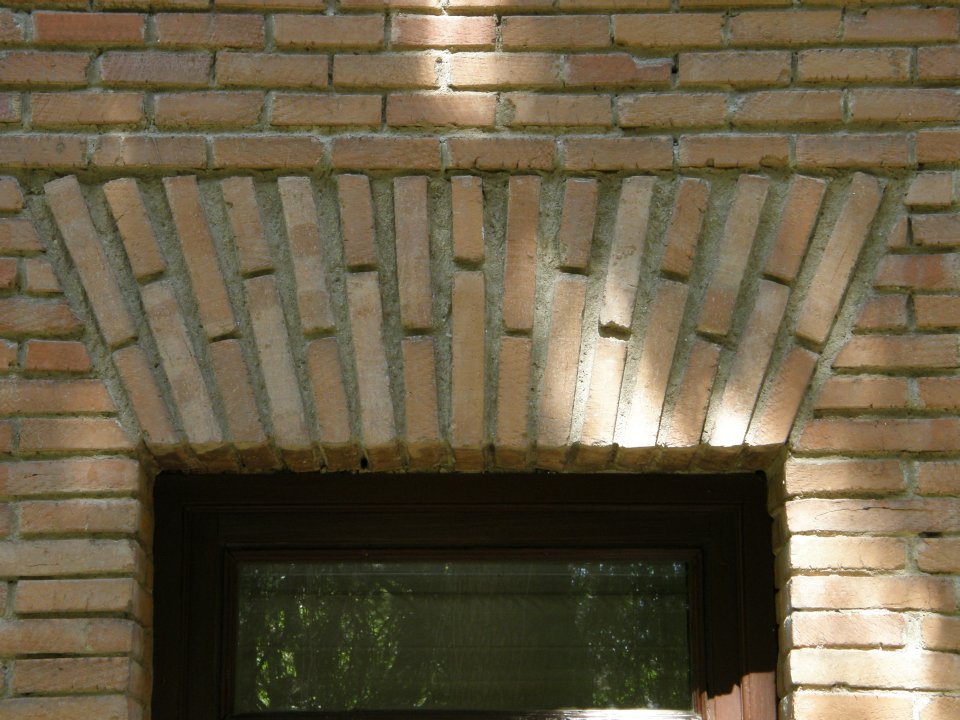 Scheitrechter Bogen, besonders schr&auml;g gesetzt