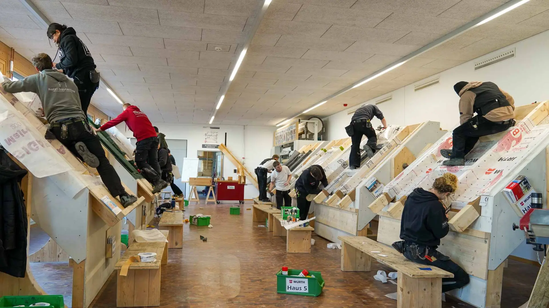 Kurs Modernisierung von Dächern im Bestand: Bildungszentrum Holzbau Biberach